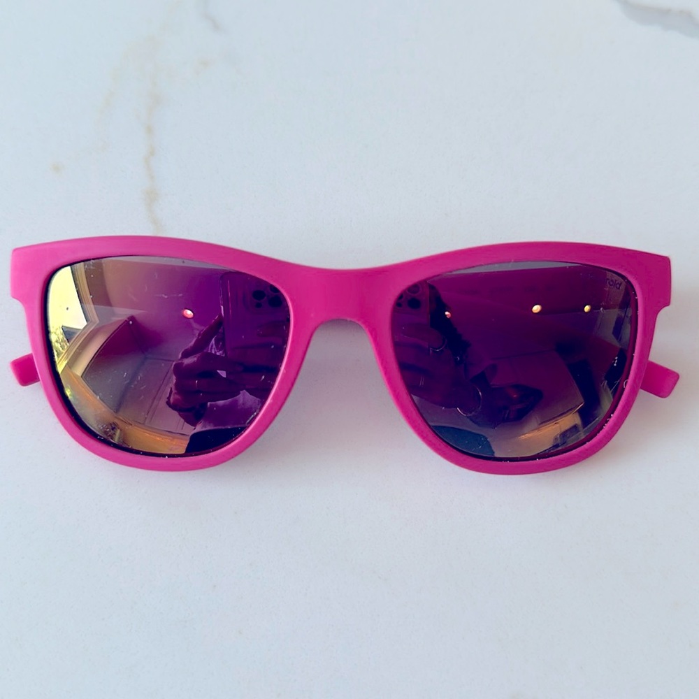 Kids Polaroid sunglasses